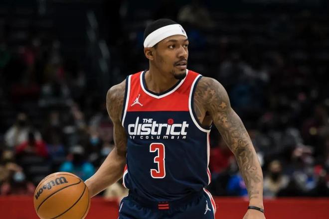 与此同时 与此同时