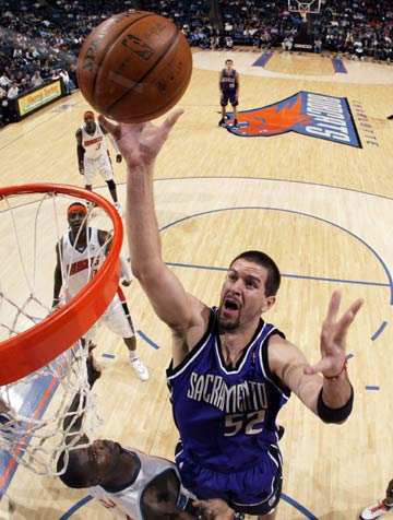 赛中不断扩 赛中不断扩