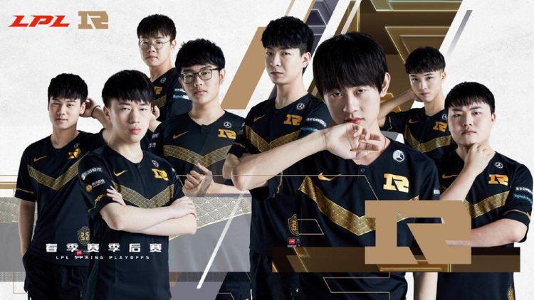 了球队的即 了球队的即